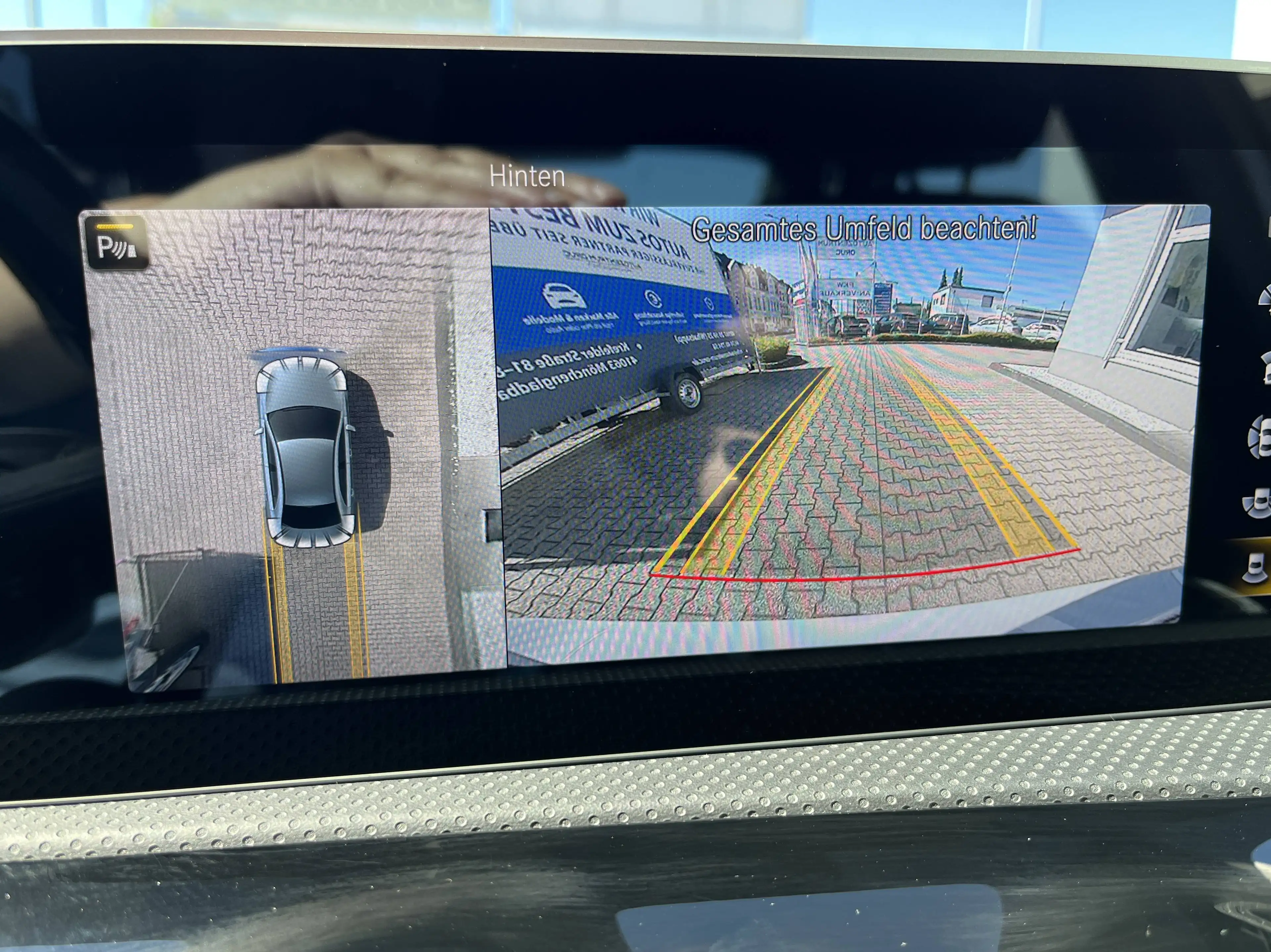 Mercedes-Benz A 200 AMG Line *LED*Navi*Virtual* — photo 11