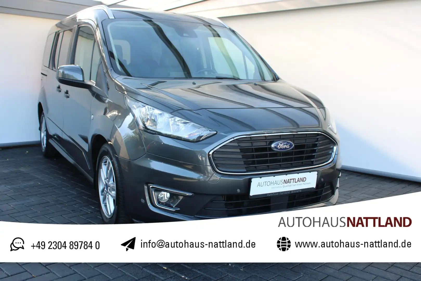 Ford Grand Tourneo Titanium 1.5 EcoBlue TDCi Pano RFK Grau - 1