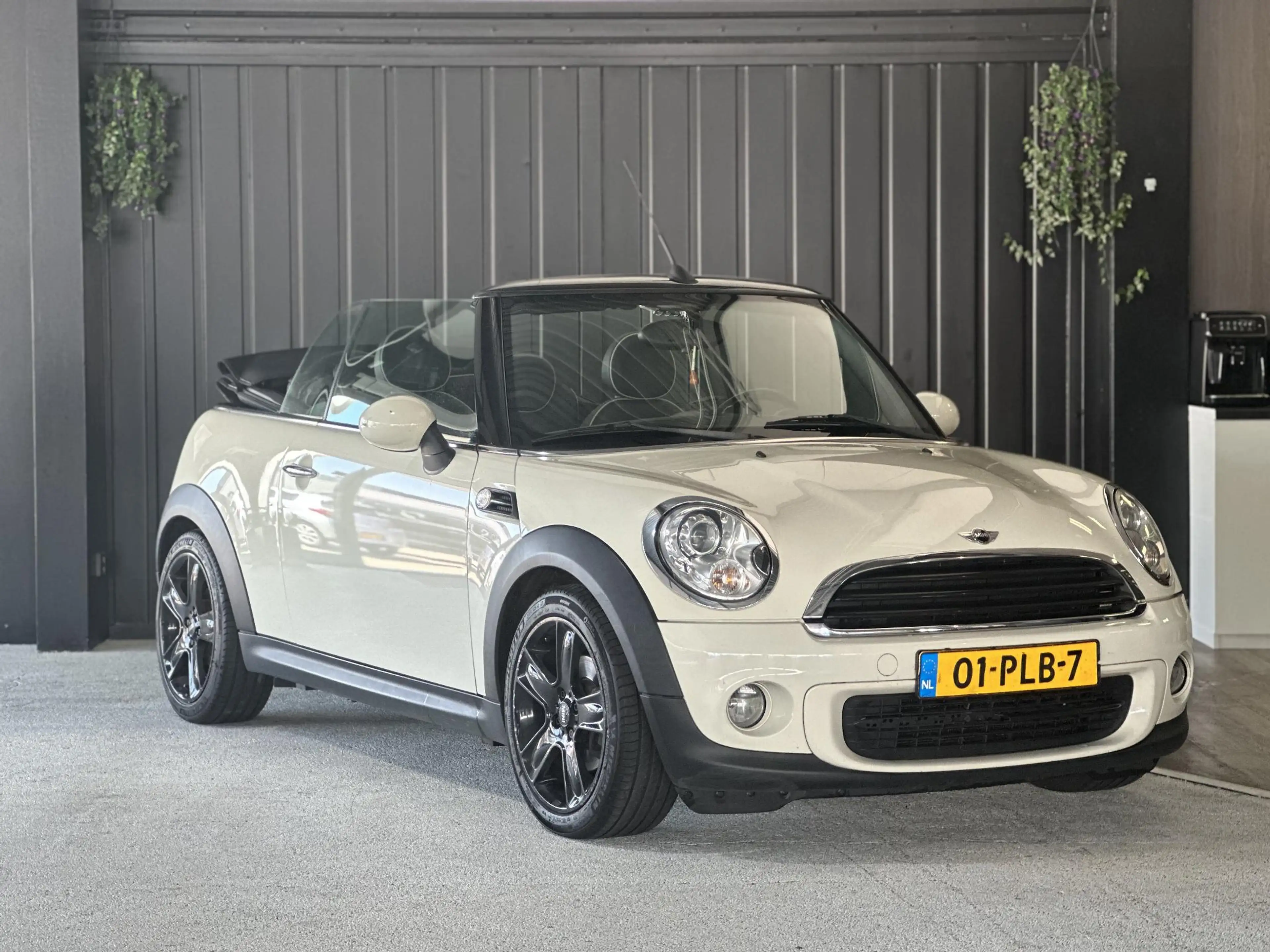 MINI One Cabrio 1.6 Chili | Airco | Leder | Parkeersensoren Achter — photo 5