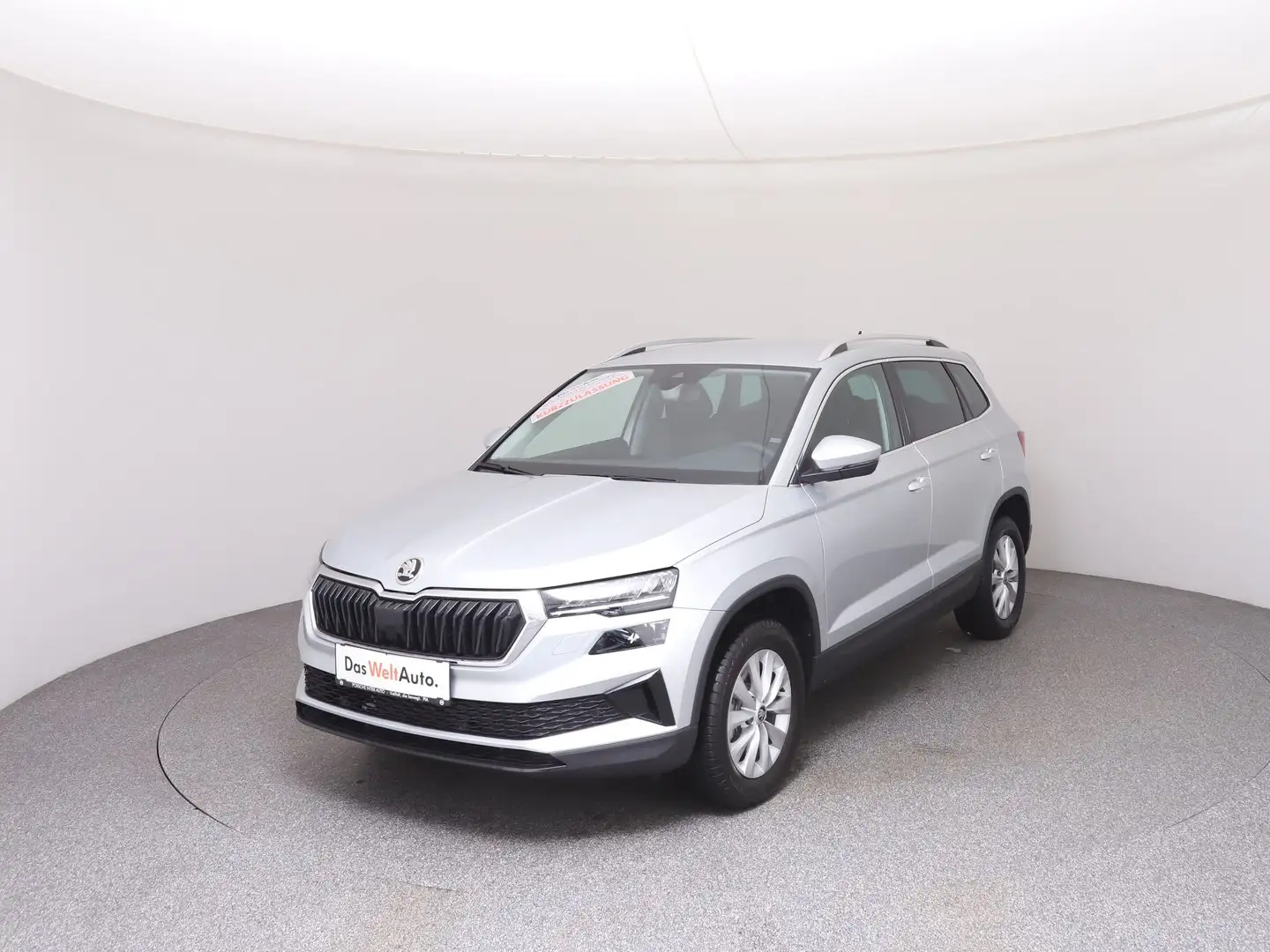 Skoda Karoq Selection TSI DSG ACT Silber - 1