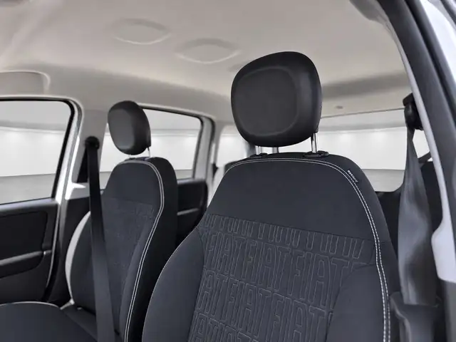 Fiat Panda view 8