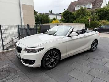 230i Cabrio Automatik mit AHK