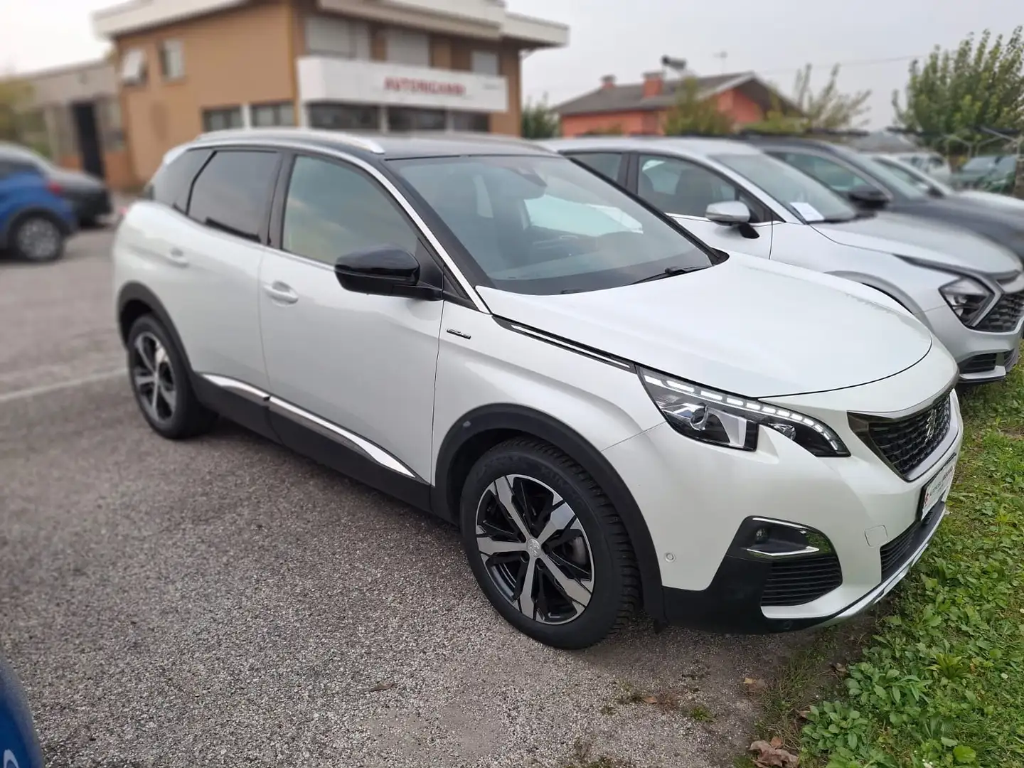 Peugeot 3008 3008 II 2016 1.5 bluehdi GT Line s Blanc - 2