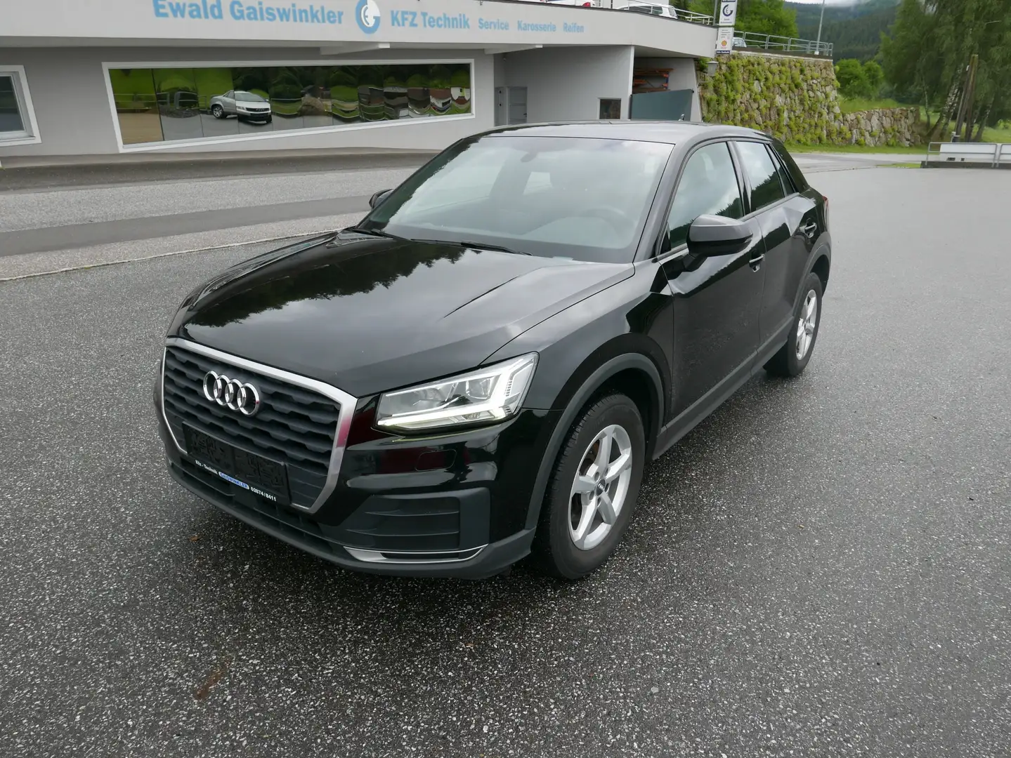 Audi Q2 30 TDI LED NAVI Stronic Sommer+Winterräder Schwarz - 1