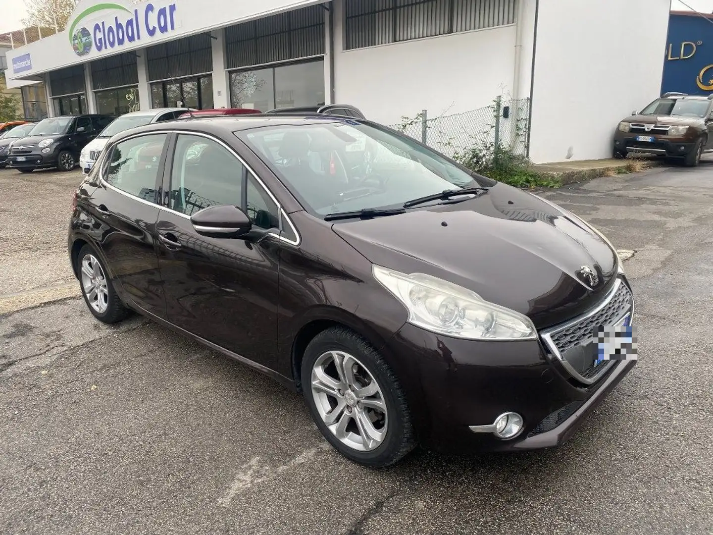 Peugeot 208 1.4 8V HDi 68CV 5p. Allure UNICOPROPRIETARIO Brun - 2