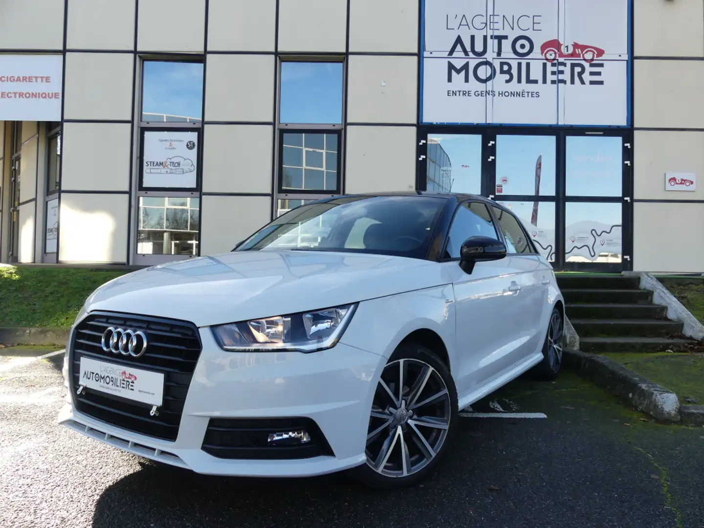Audi A1 SPORTBACK 1.0 TFSI 95 ULTRA S LINE Weiß - 1