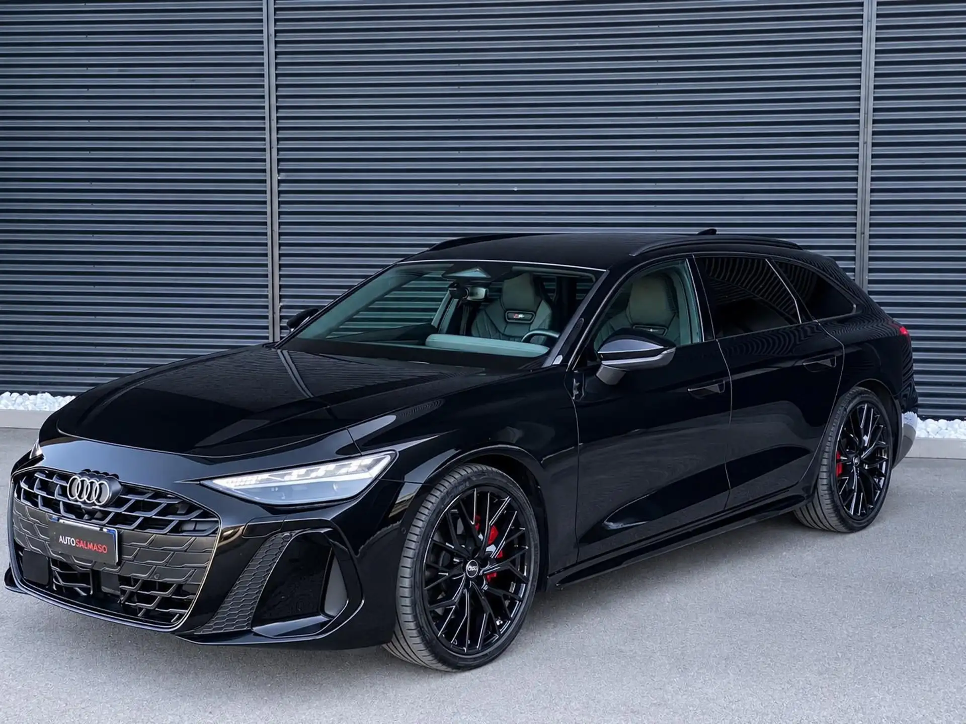 아우디 Audi A6 2025 검정 사진 1