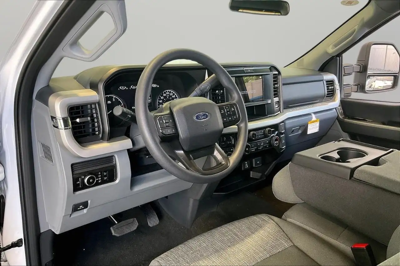 Ford F 350 снимка Ford F 350
