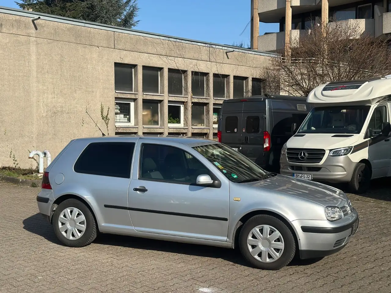 Volkswagen Golf 2.0 Auto Trendline AHK/ TÜV NEU, foto 4