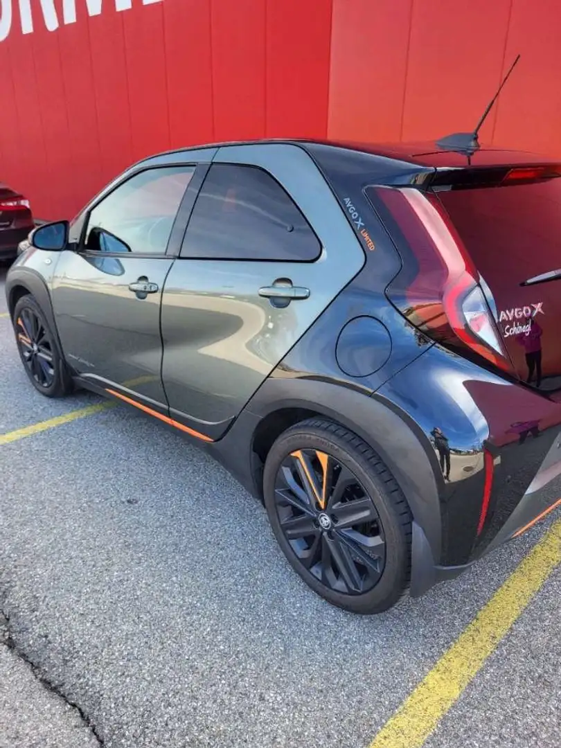 Toyota Aygo X Grün - 2