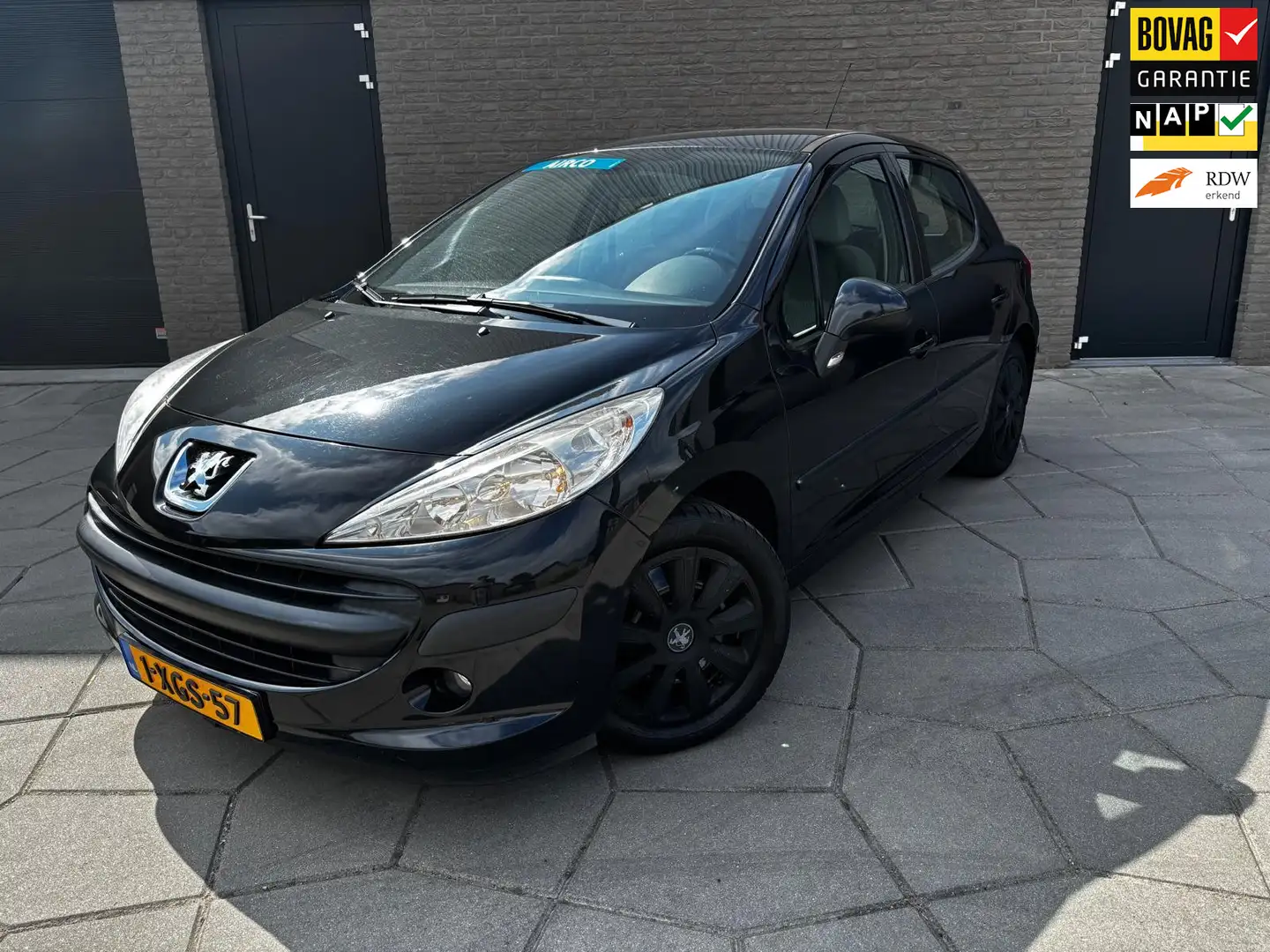 Peugeot 207 1.6 VTi XS |Erg leuke 5 Drs | Airco|4 x Nieuw All- Zwart - 1