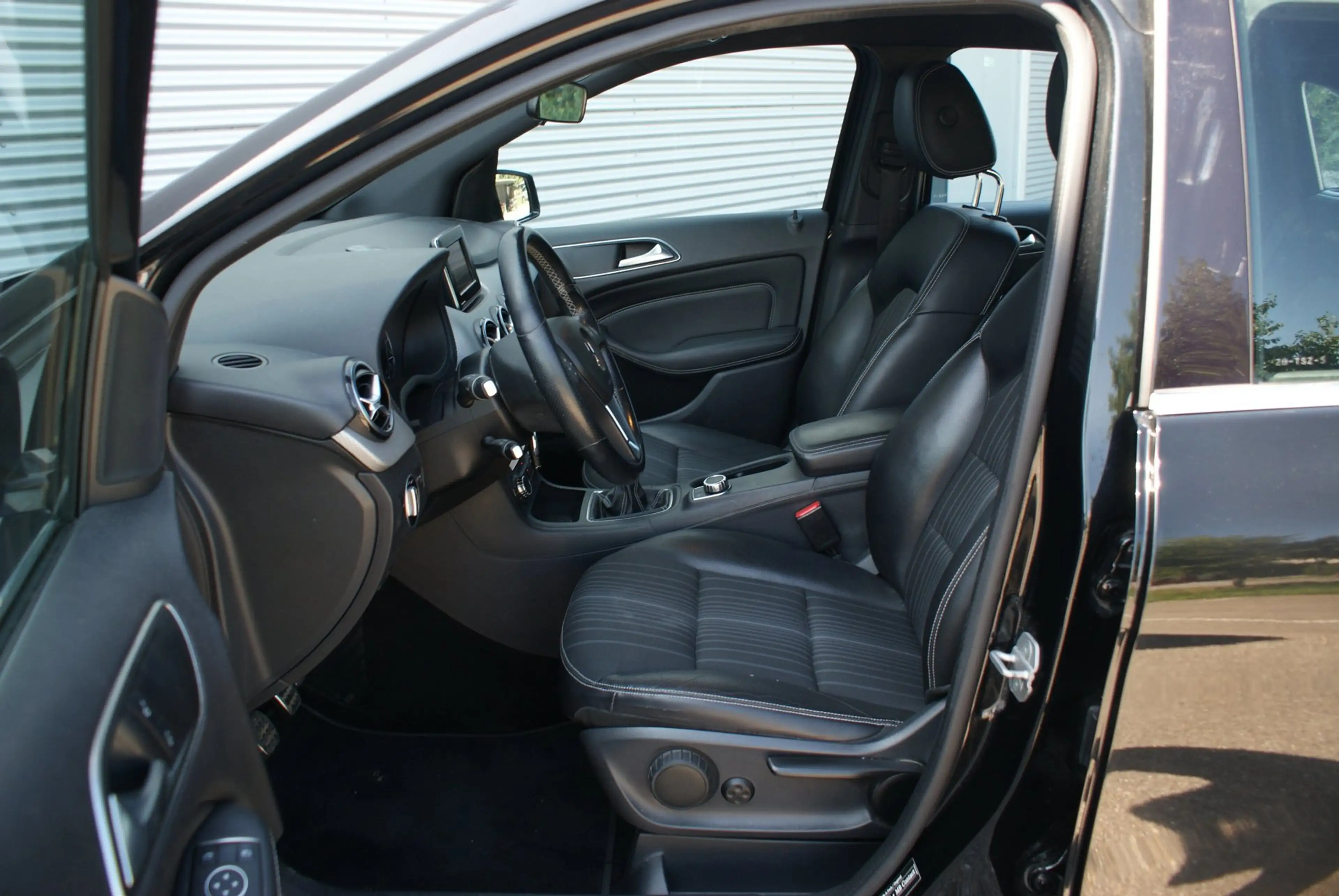Mercedes-Benz B 180 | Org NL Auto | Nieuw model | — photo 13