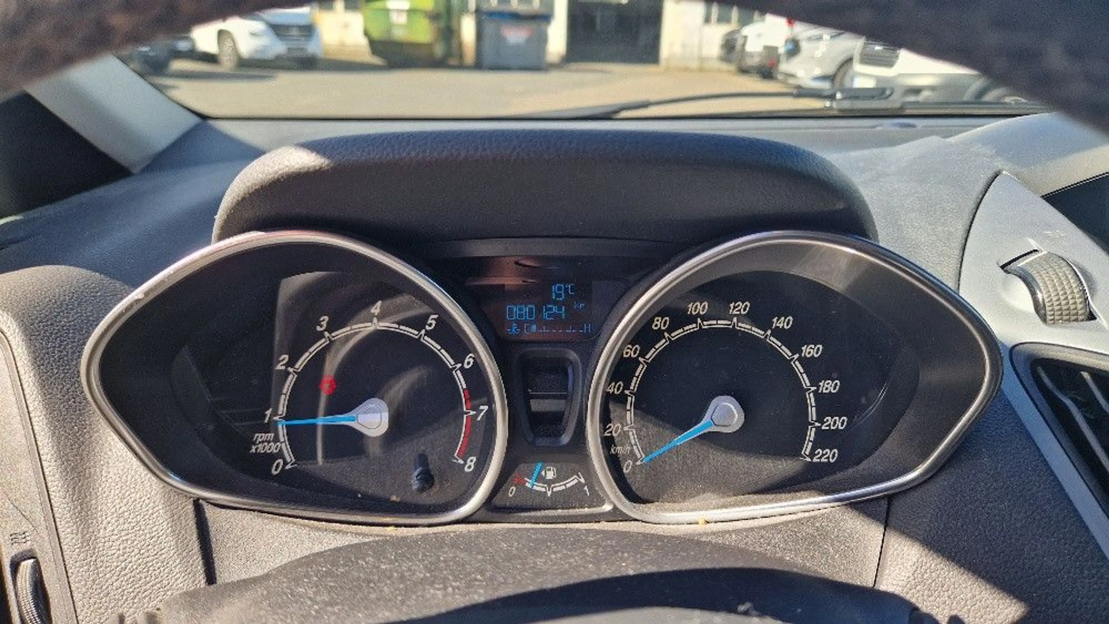Ford B-Max B-MAX Sync Edition — photo 9