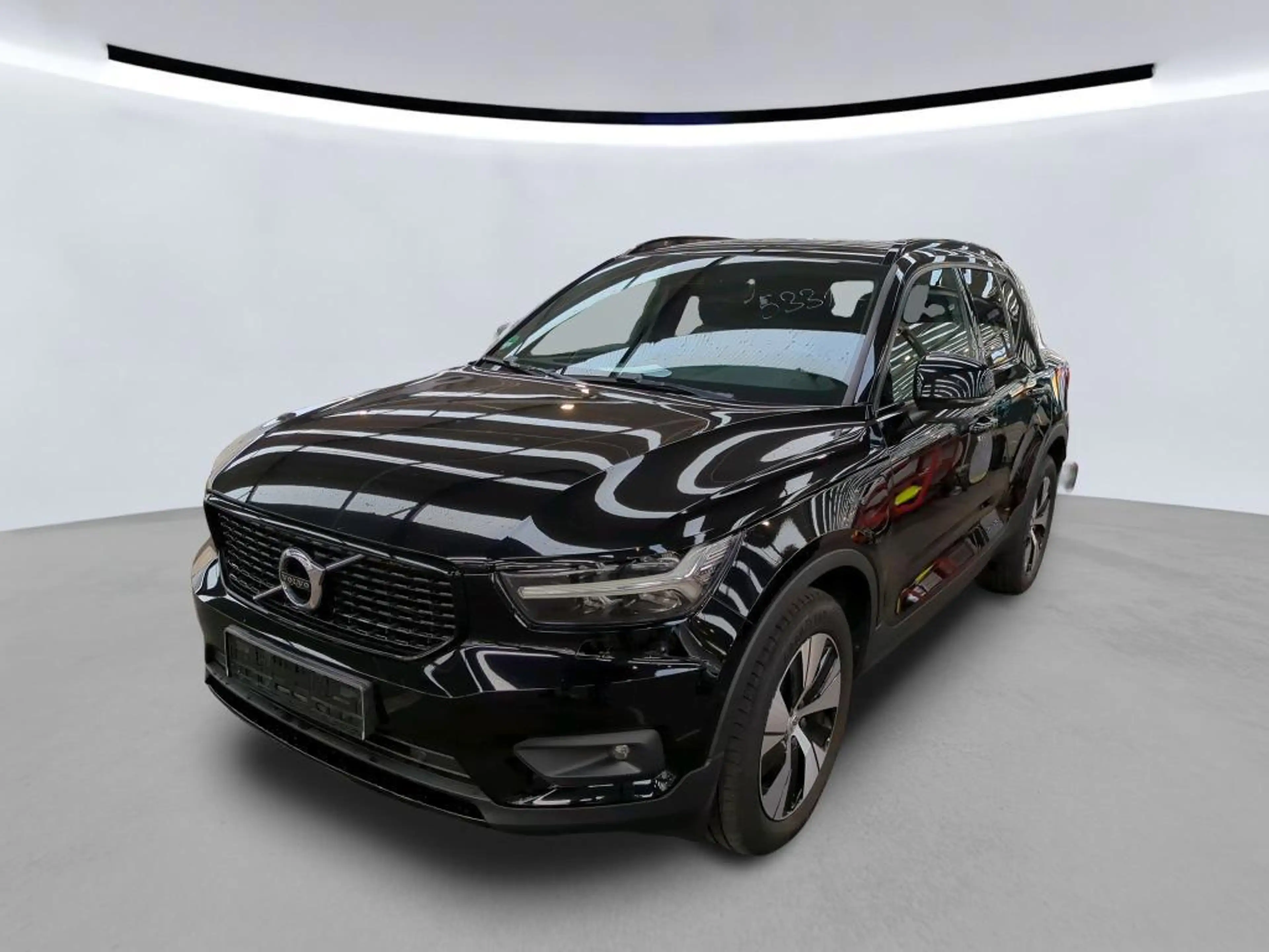 Volvo XC40 1.5 T4 Recharge Ultimate Dark I Camera I Carplay — photo 2