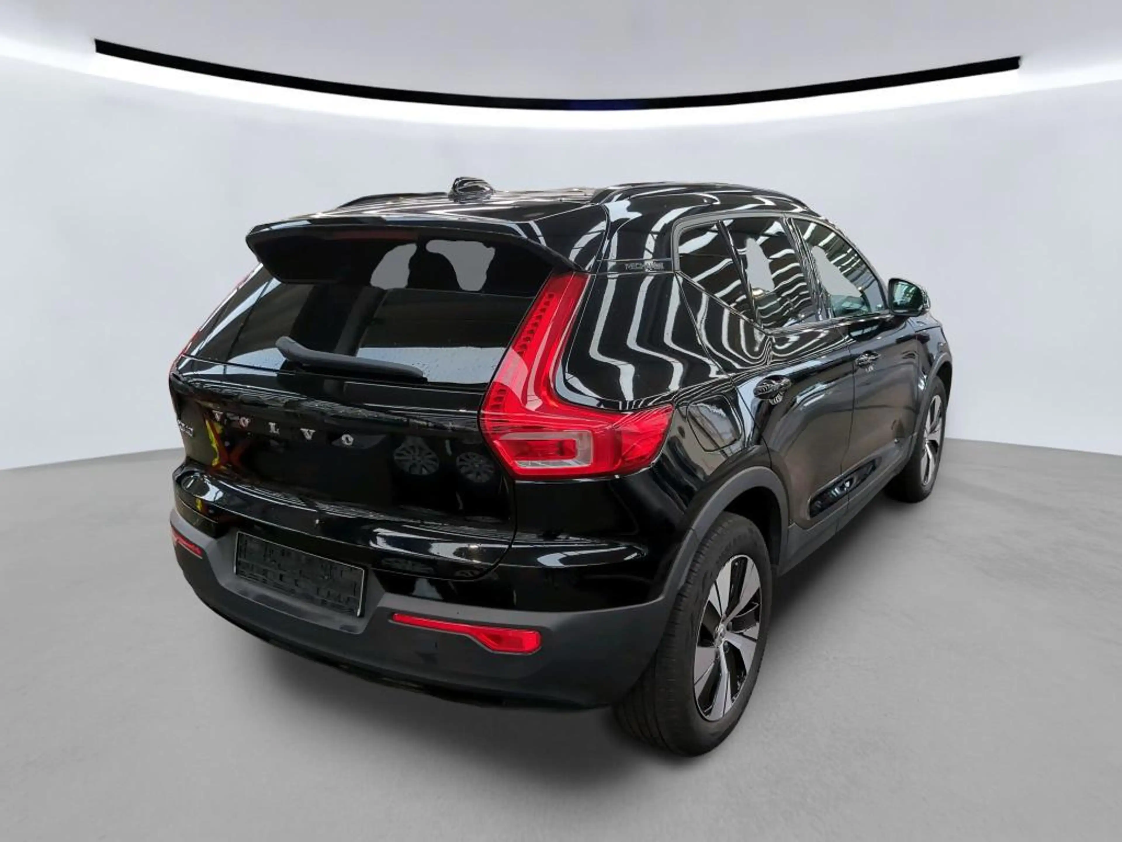 Volvo XC40 1.5 T4 Recharge Ultimate Dark I Camera I Carplay — photo 4