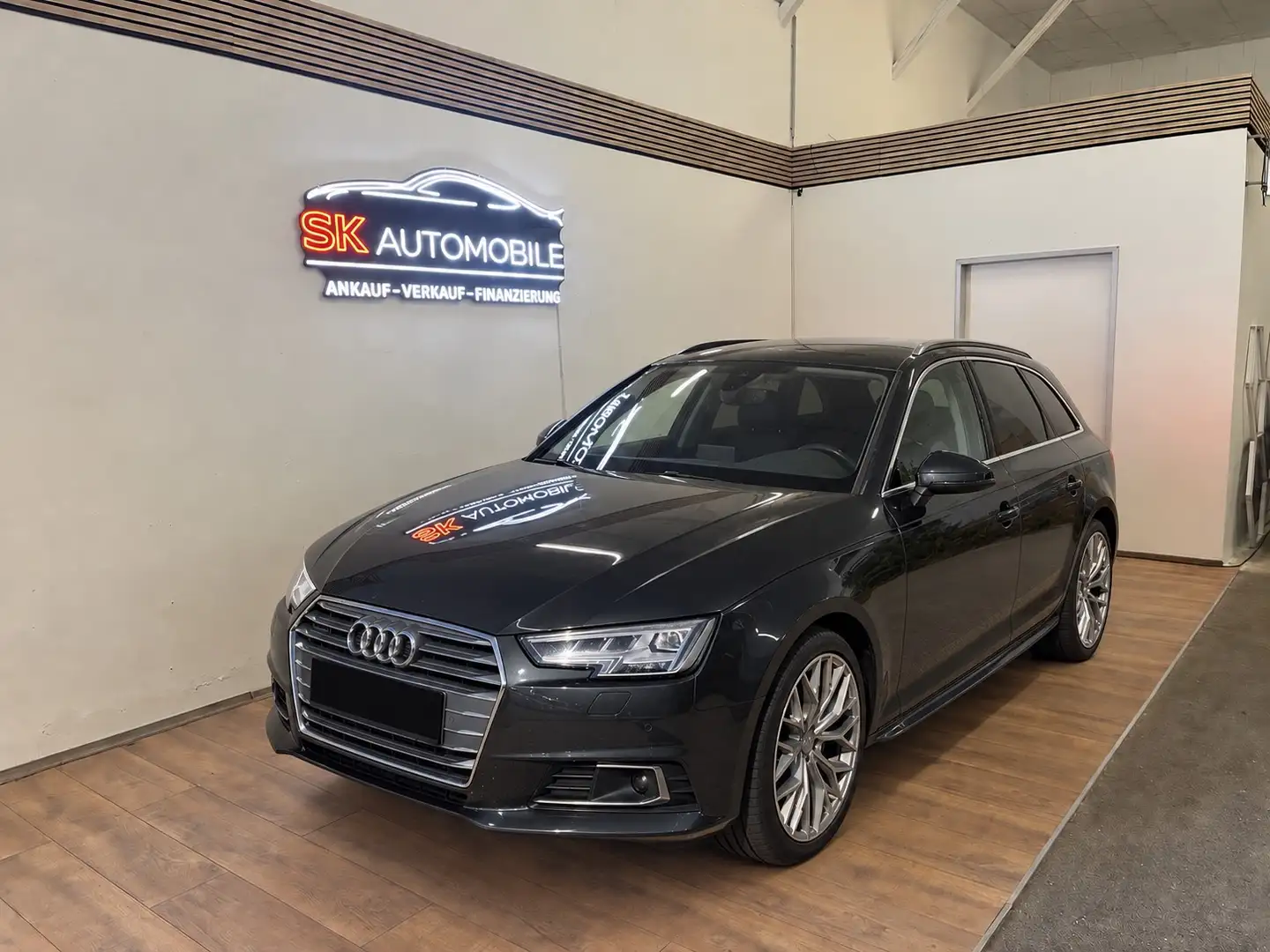 Audi A4 3.0TDI quattro Grau - 1