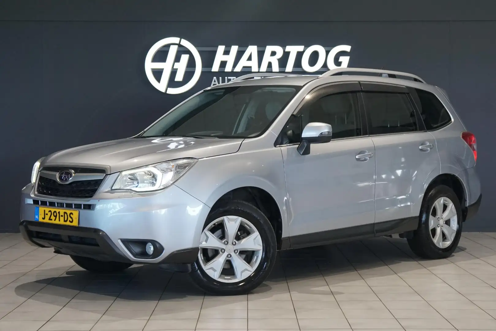 Subaru Forester 4wd *2.5 !* + AUT. / CAMERA / XMODE Grijs - 1