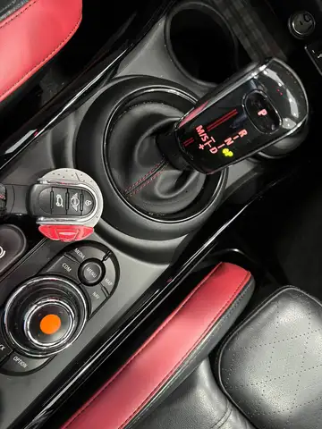 Mini Clubman view 16