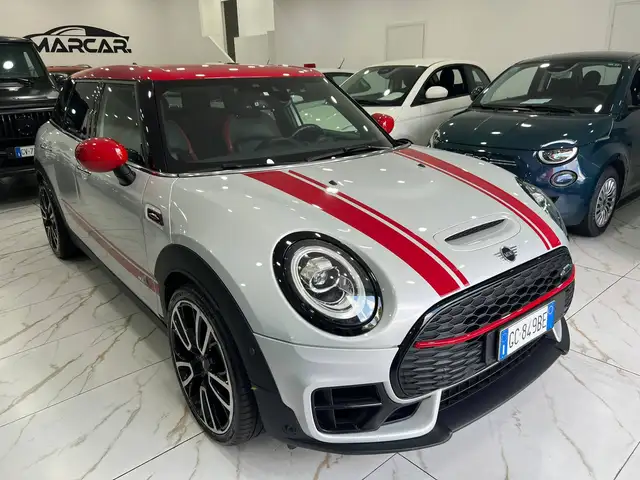 Mini Clubman view 9