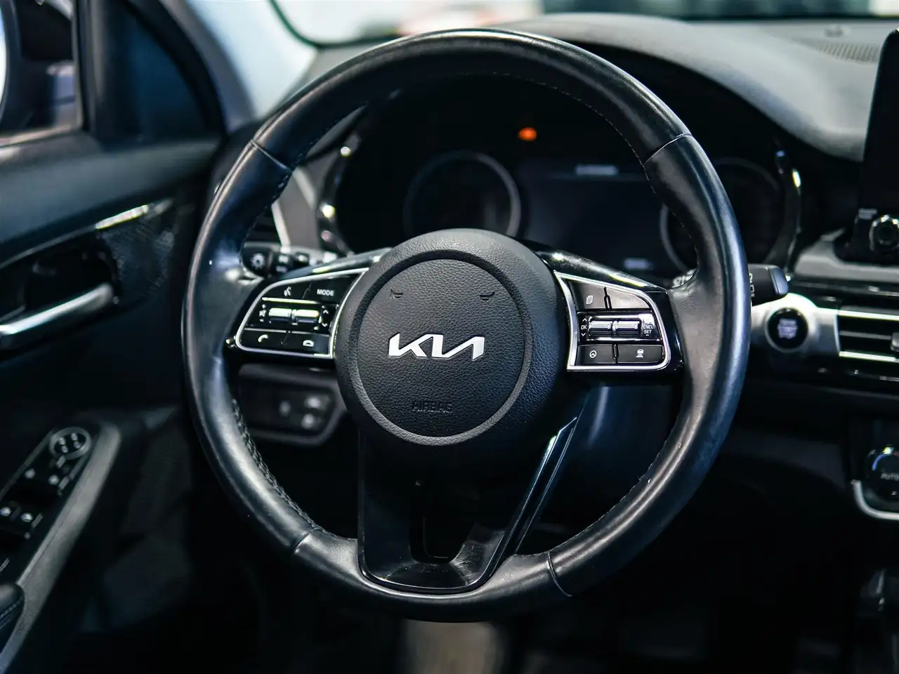 Kia Seltos снимка Kia Seltos