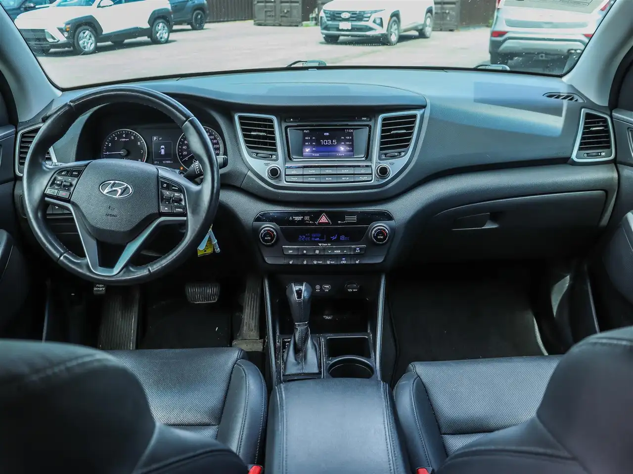 Hyundai TUCSON снимка Hyundai TUCSON