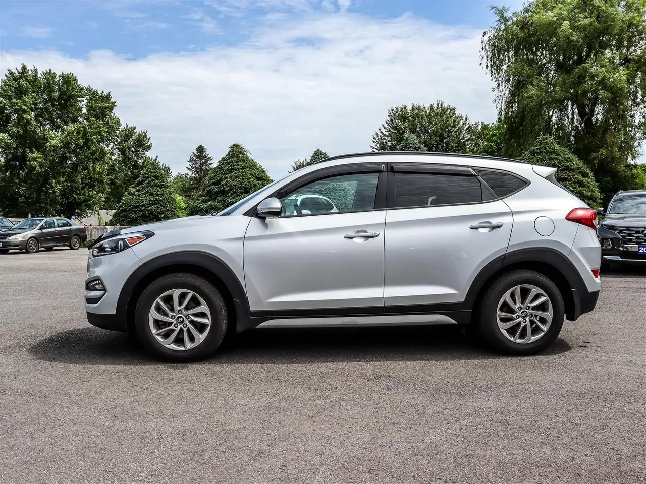 Hyundai TUCSON снимка Hyundai TUCSON