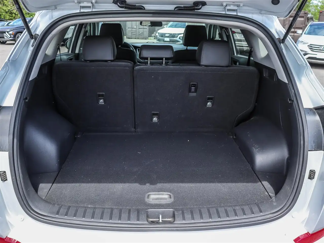 Hyundai TUCSON снимка Hyundai TUCSON