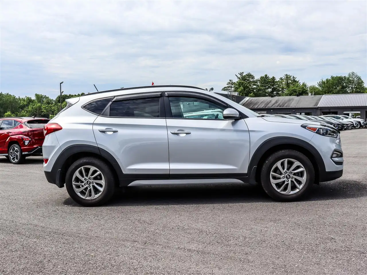 Hyundai TUCSON снимка Hyundai TUCSON