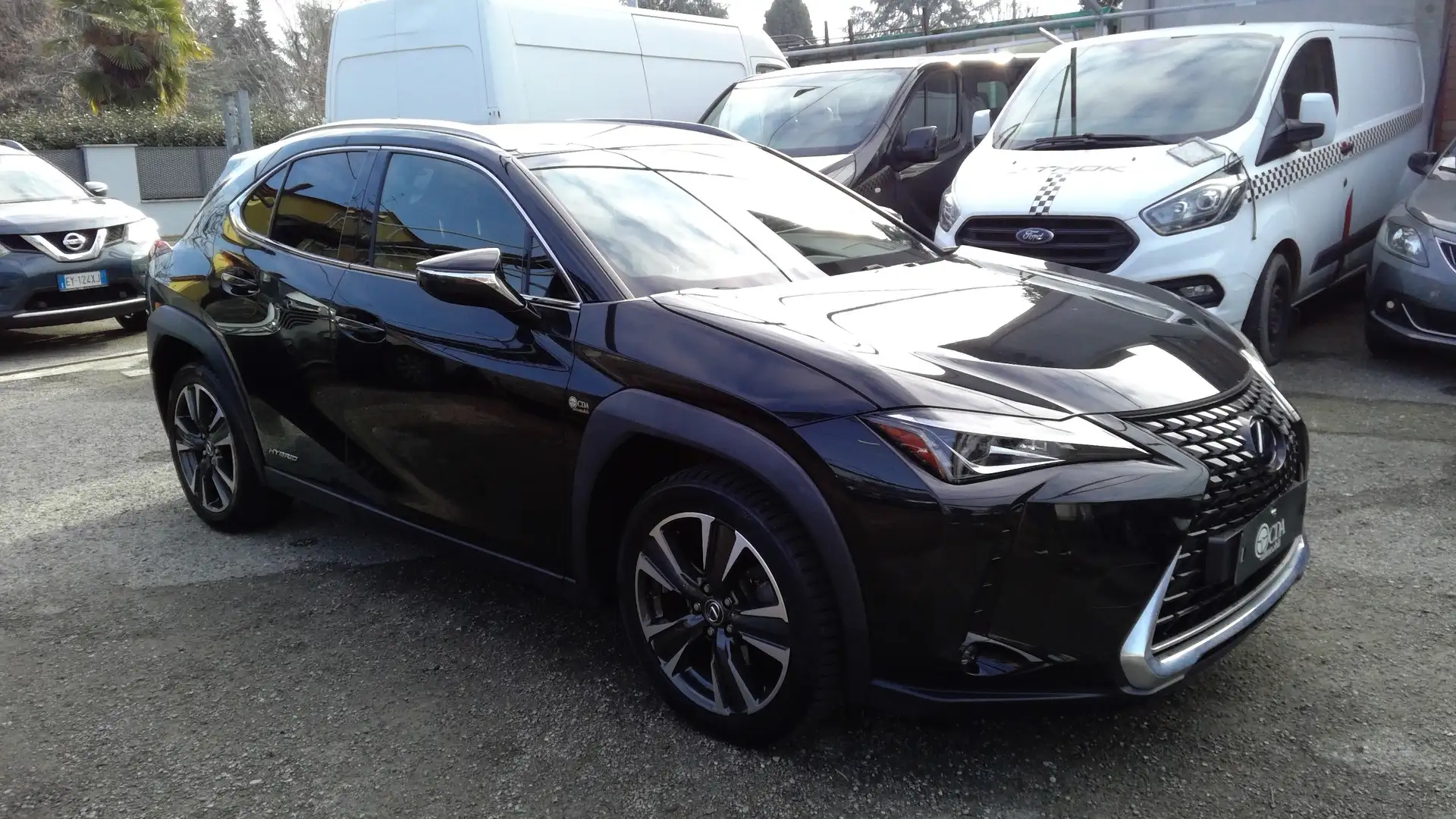 Lexus UX 200 UX 2019 250h 2.0 Executive 4wd cvt Schwarz - 2
