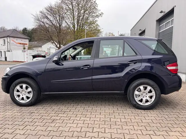 Mercedes-Benz ML 320 CDI DESIGNO NEUZUSTAND VOLL LEDER §3.28