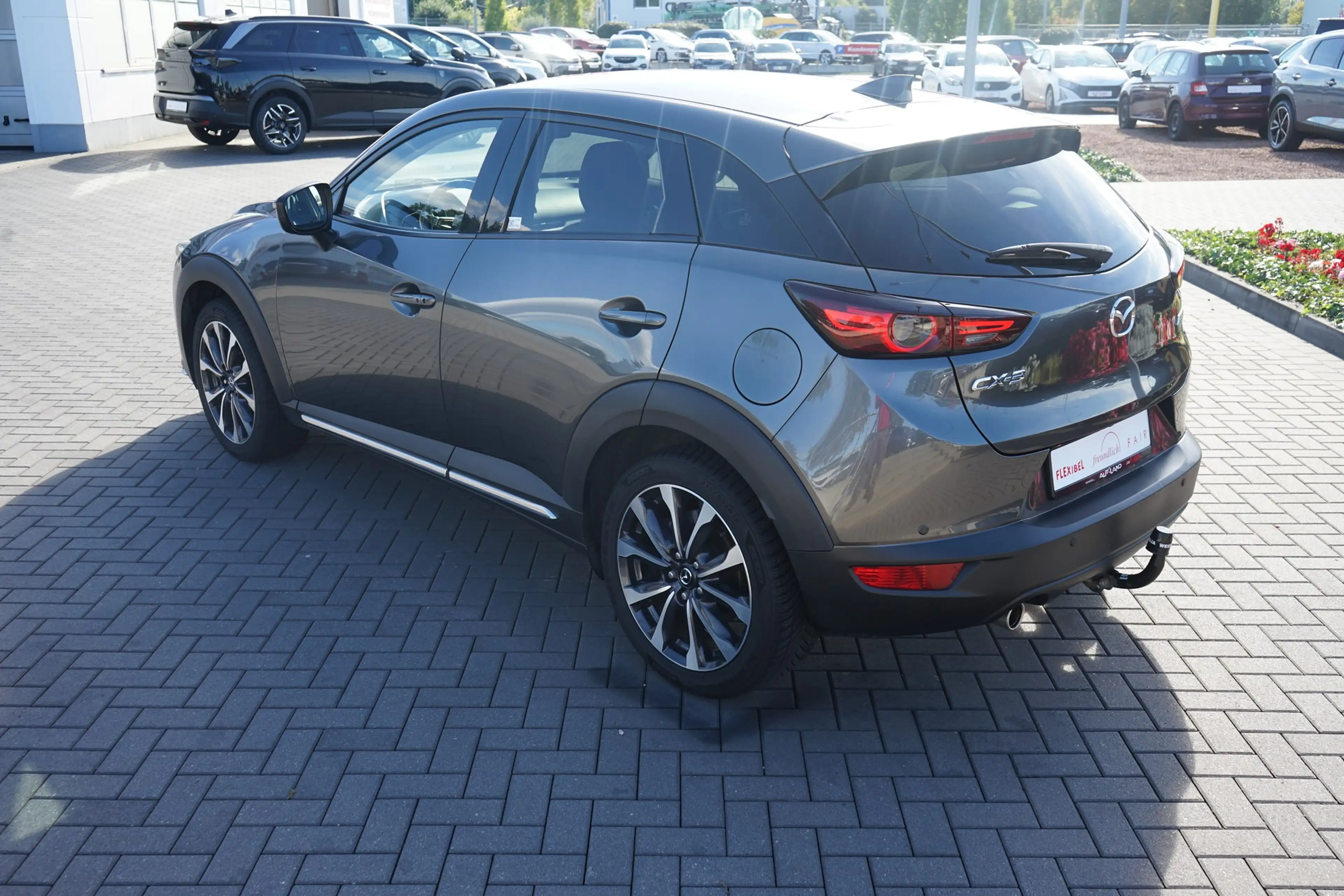 Mazda CX-3 2.0 Exclusive-Line Head-Up Totwinkel AHK — photo 9