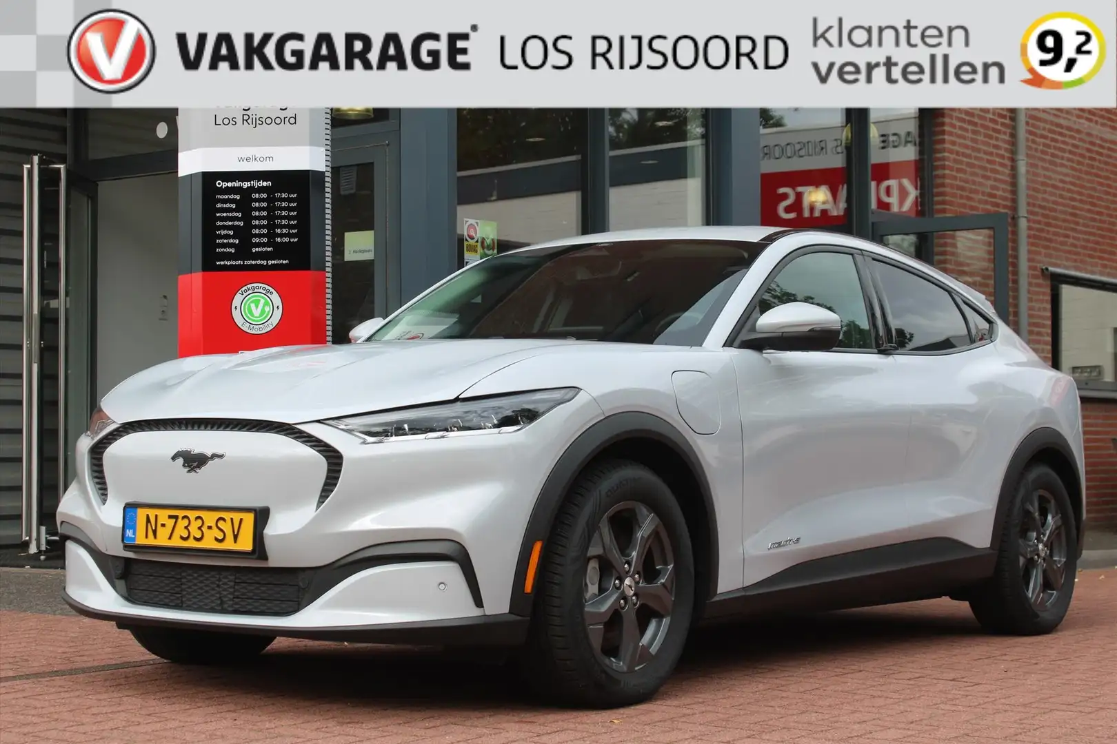 Ford Mustang Mach-E 75kWh | 7X op Voorraad | Camera | Vol- Leder | Ada Blanc - 1