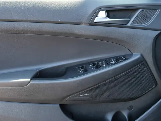 Hyundai Tucson view 13