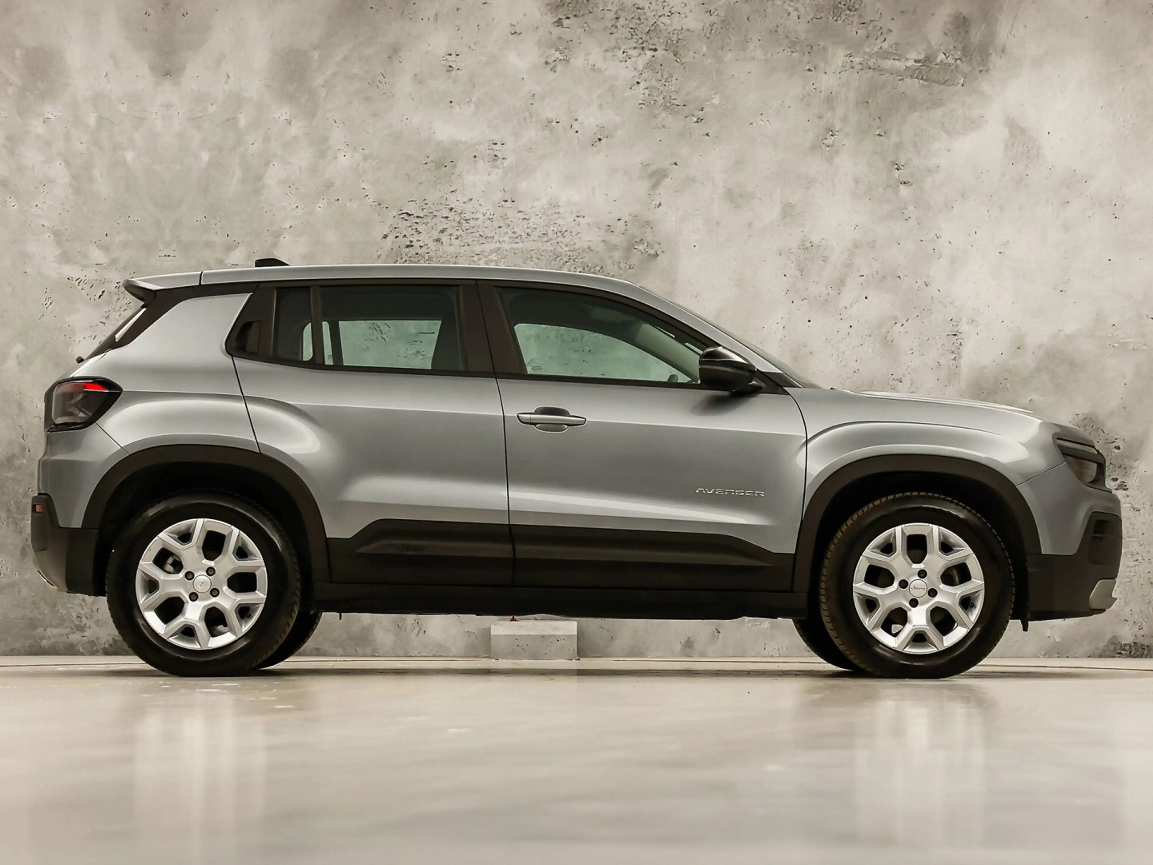 Jeep Avenger 1.2 Altitude Sports (VIRTUAL COCKPIT, APPLE CARPLA — photo 4
