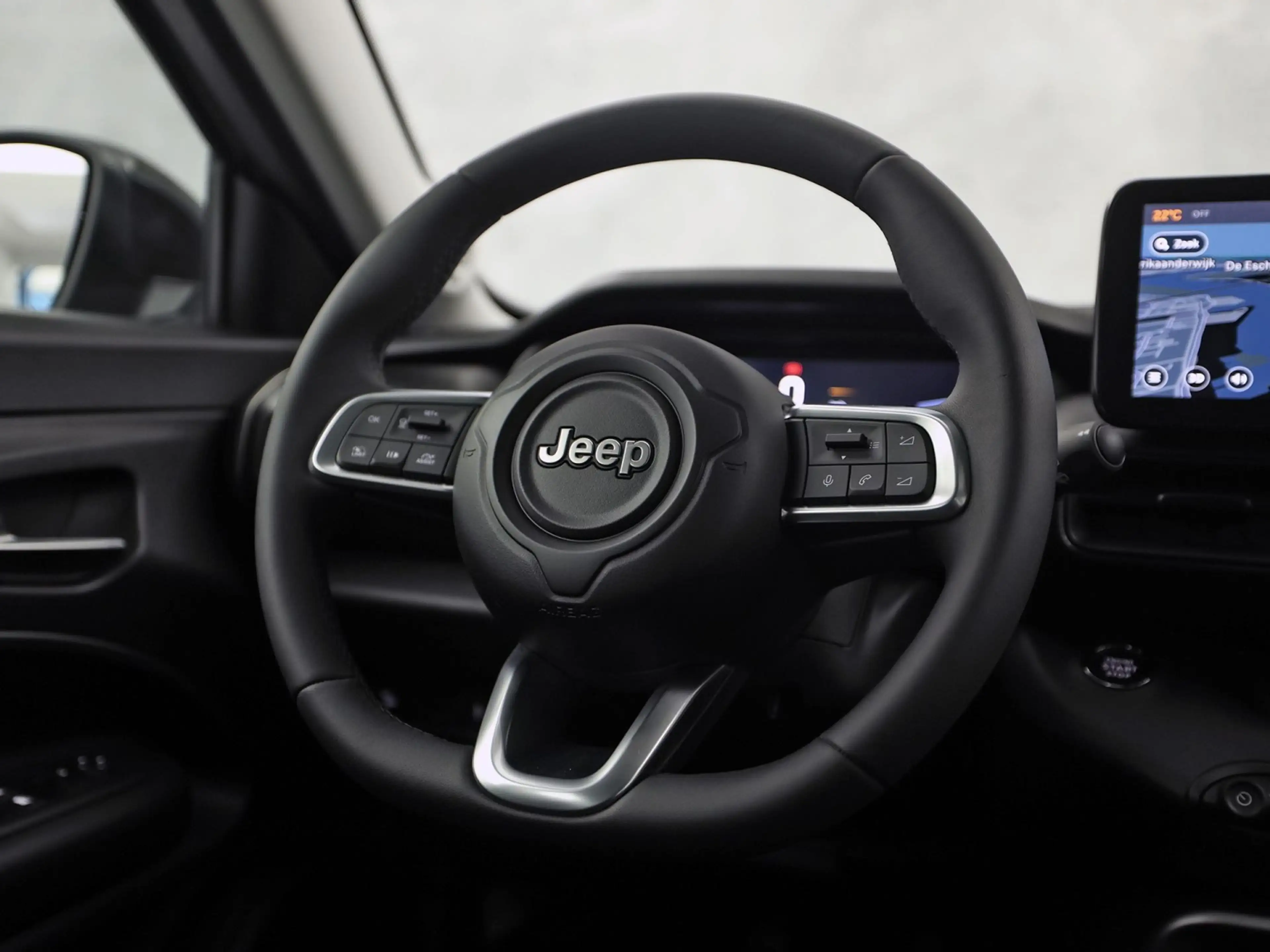 Jeep Avenger 1.2 Altitude Sports (VIRTUAL COCKPIT, APPLE CARPLA — photo 18
