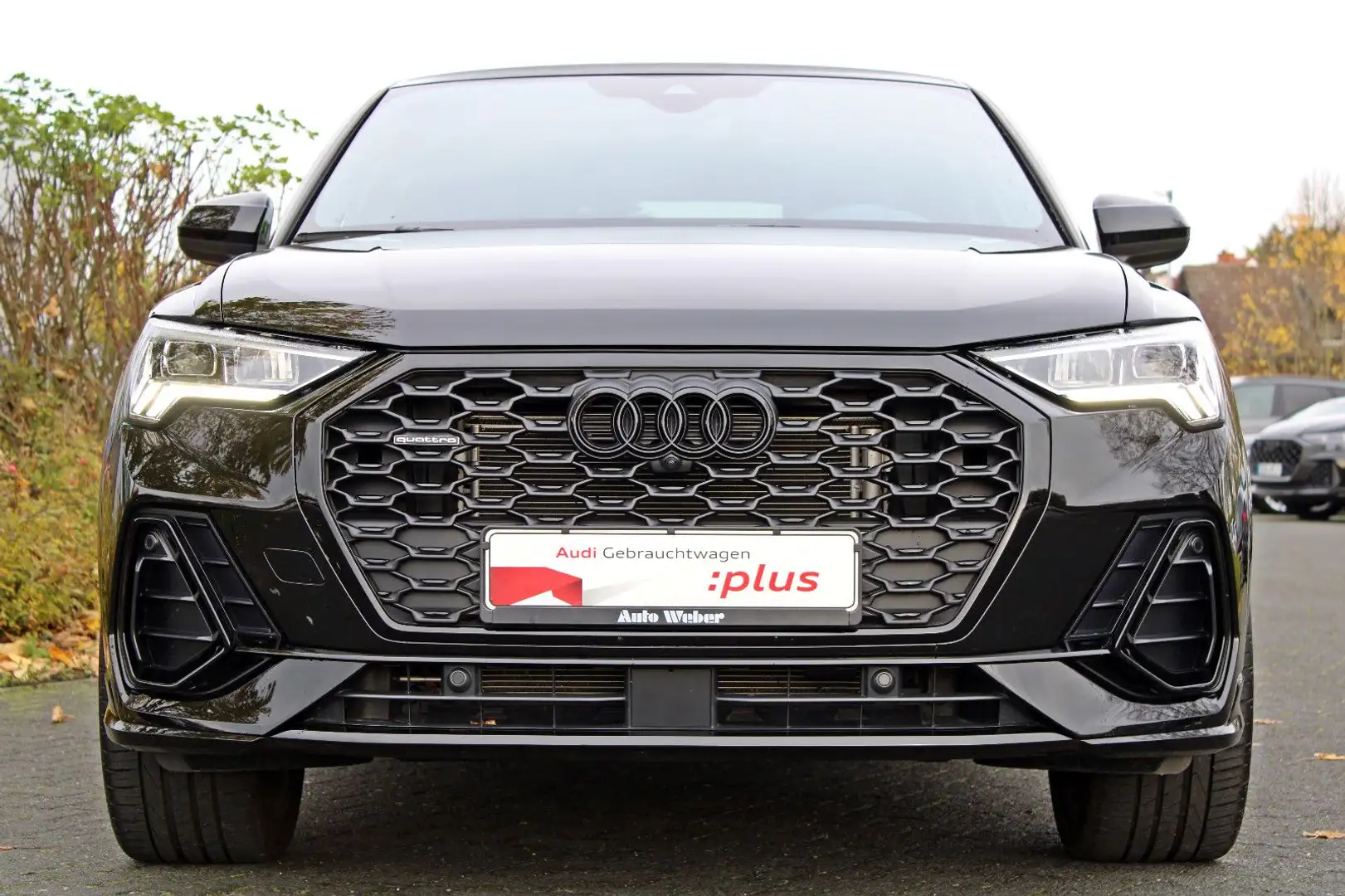 Audi Q3 Sportback 45TFSI qu S LINE BLACK PANO STANDHZ Schwarz - 2