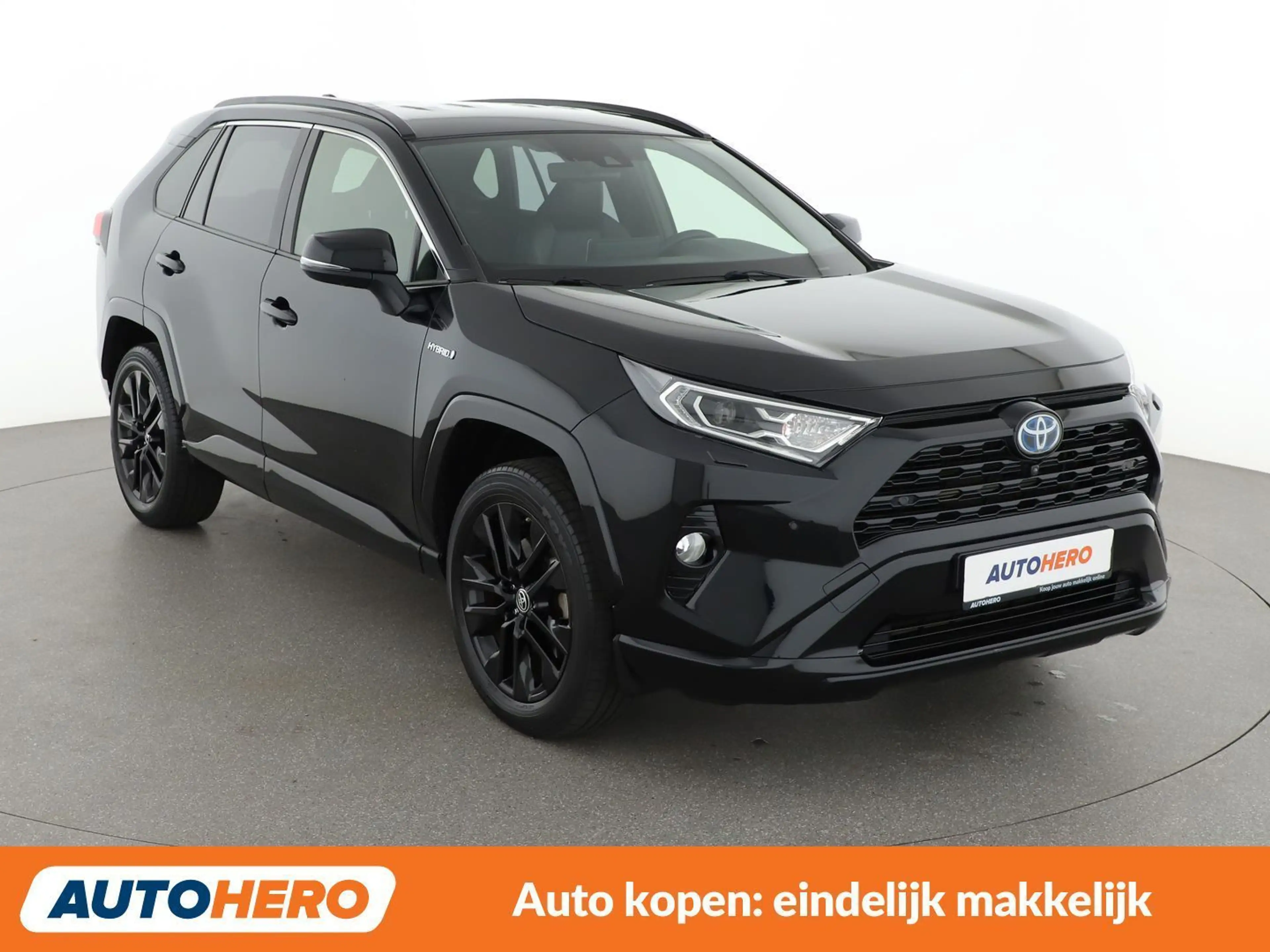 Toyota RAV 4 2.5 Hybrid 4x2 Black Edition — photo 8