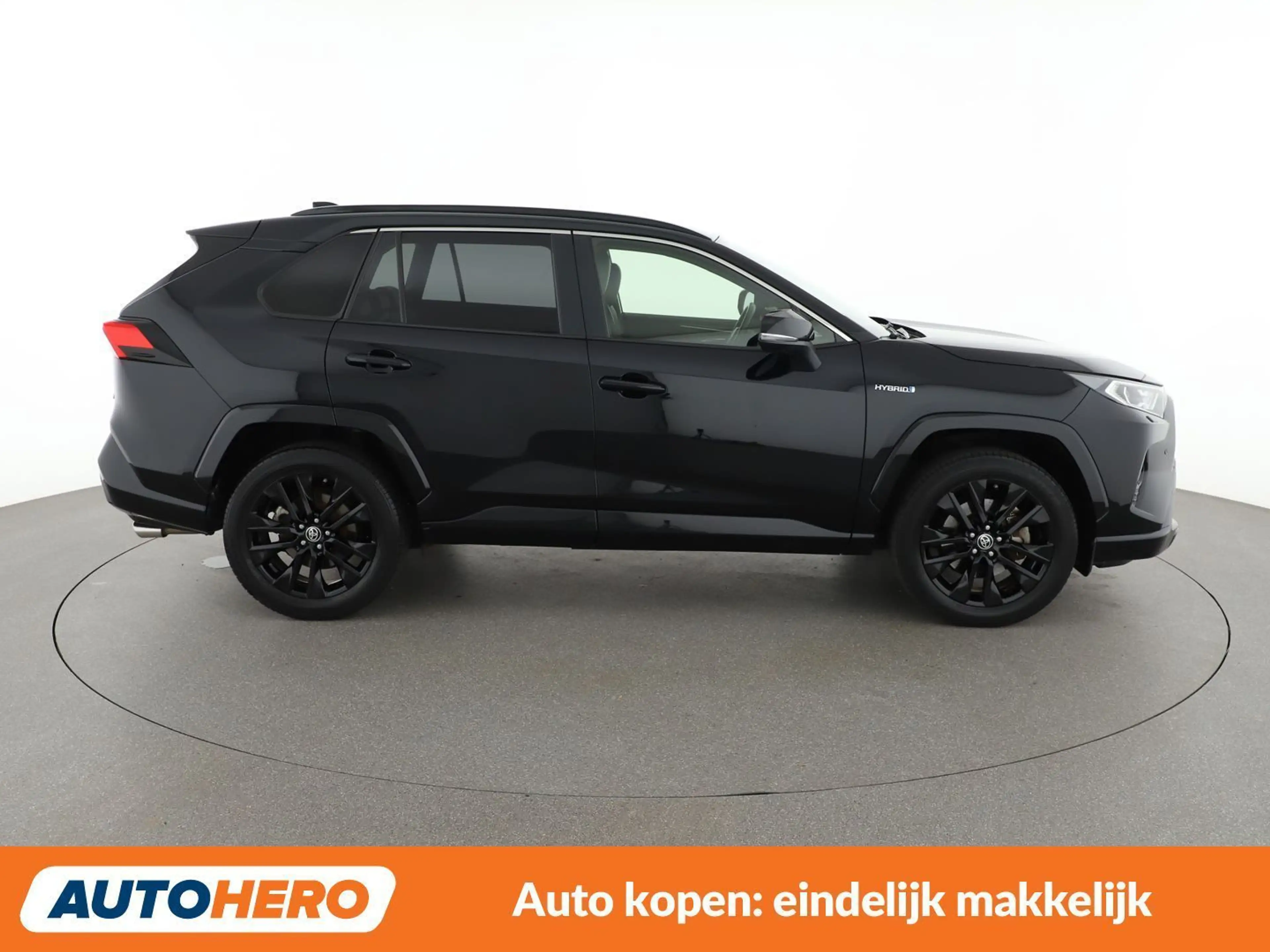 Toyota RAV 4 2.5 Hybrid 4x2 Black Edition — photo 7