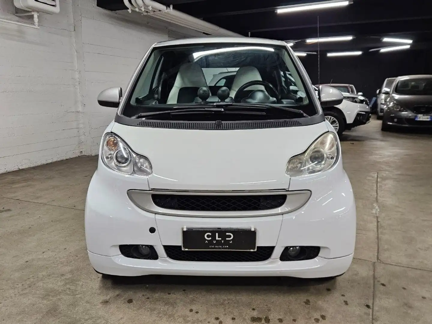 smart forTwo 1000 72 kW cabrio BRABUS Weiß - 2
