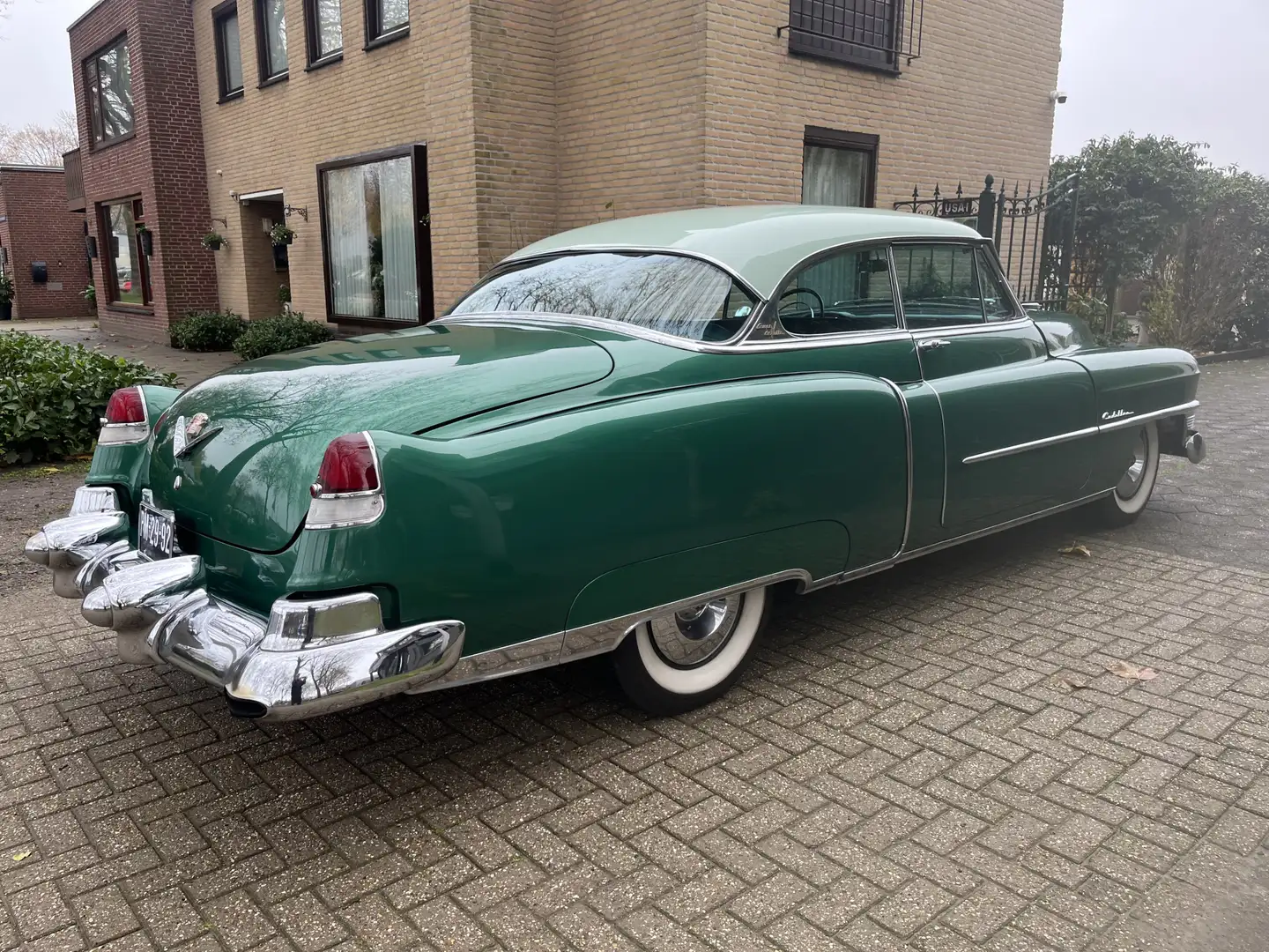 Cadillac Deville COUPE Groen - 2