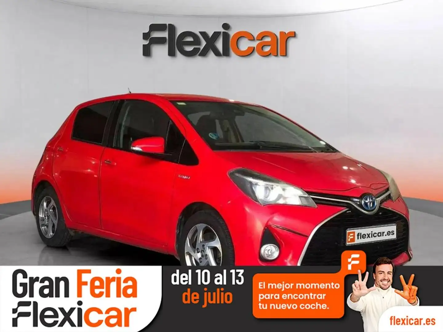 Toyota Yaris 1.5 Hybrid Advance Rojo - 1