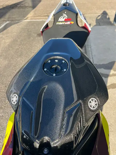 Yamaha YZF-R1 - foto 6