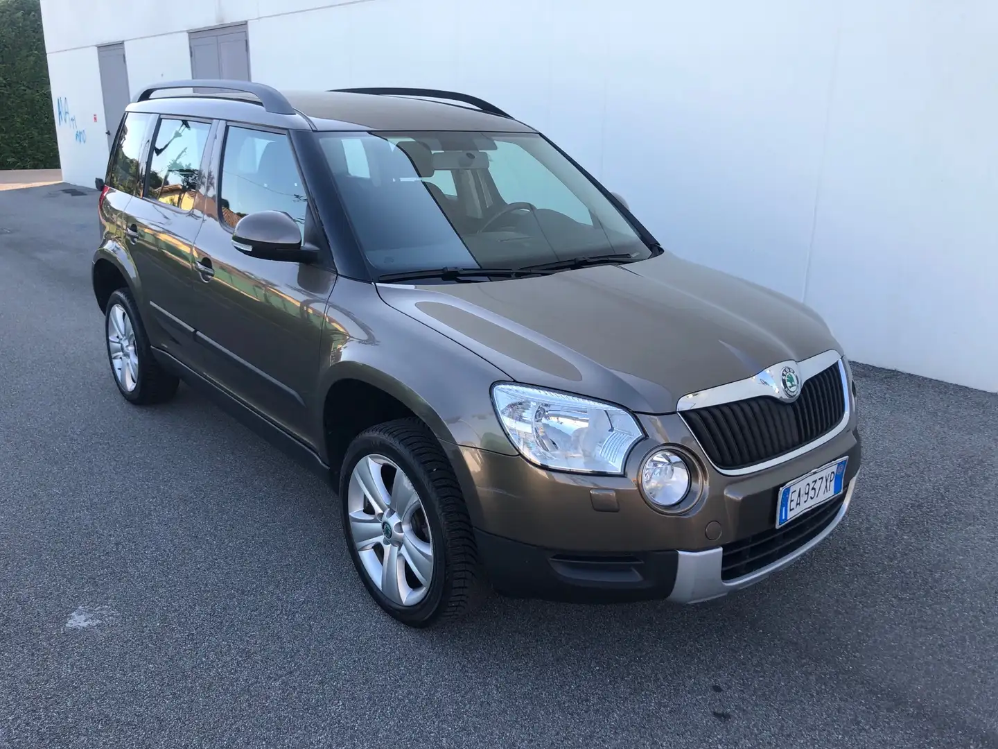 Skoda Yeti 1.2 tsi Elegance (experience) dsg - 1