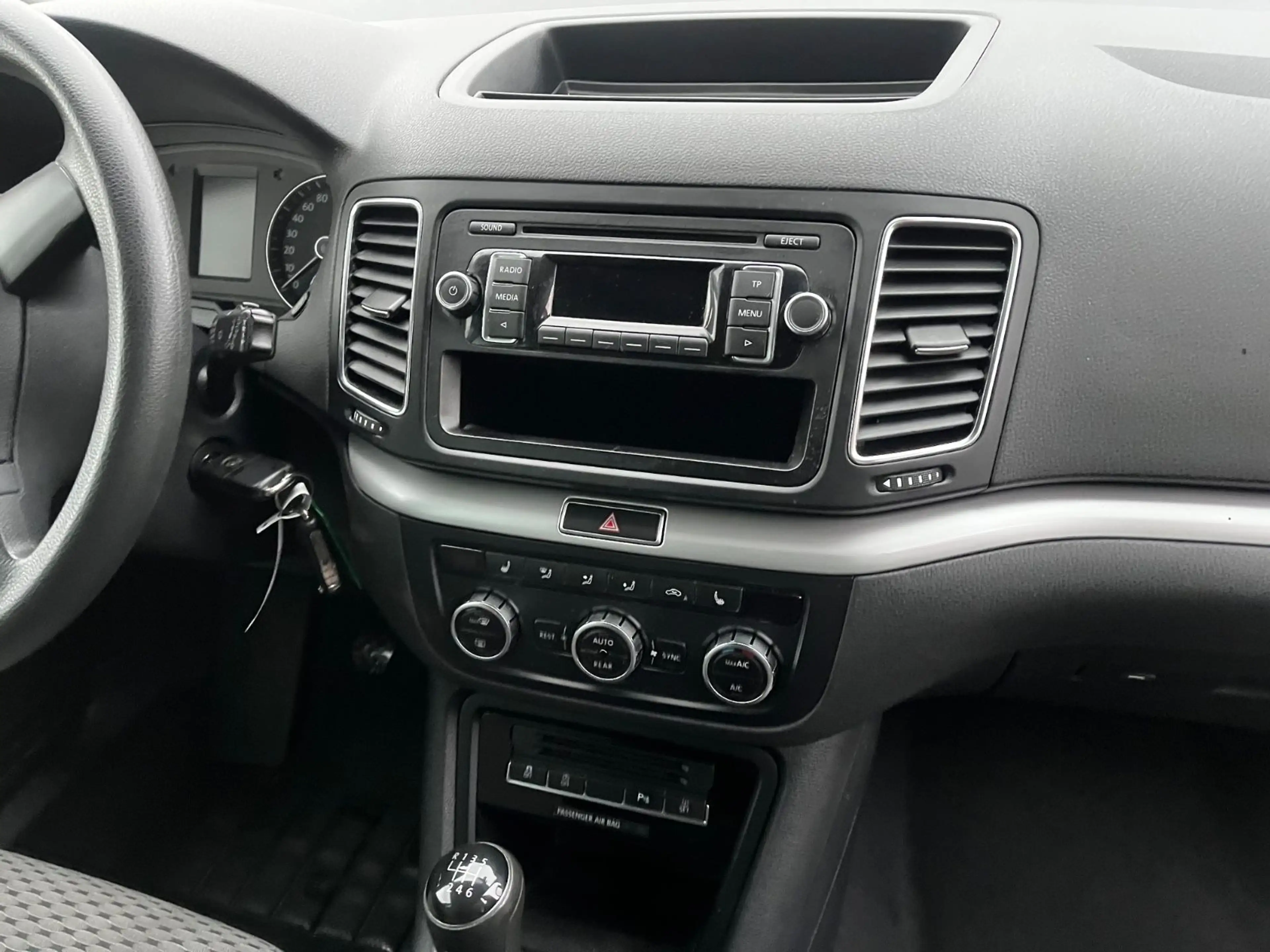 Volkswagen Sharan Trendline BMT 2.0 TDI* 7 SITZER*140PS* — photo 13