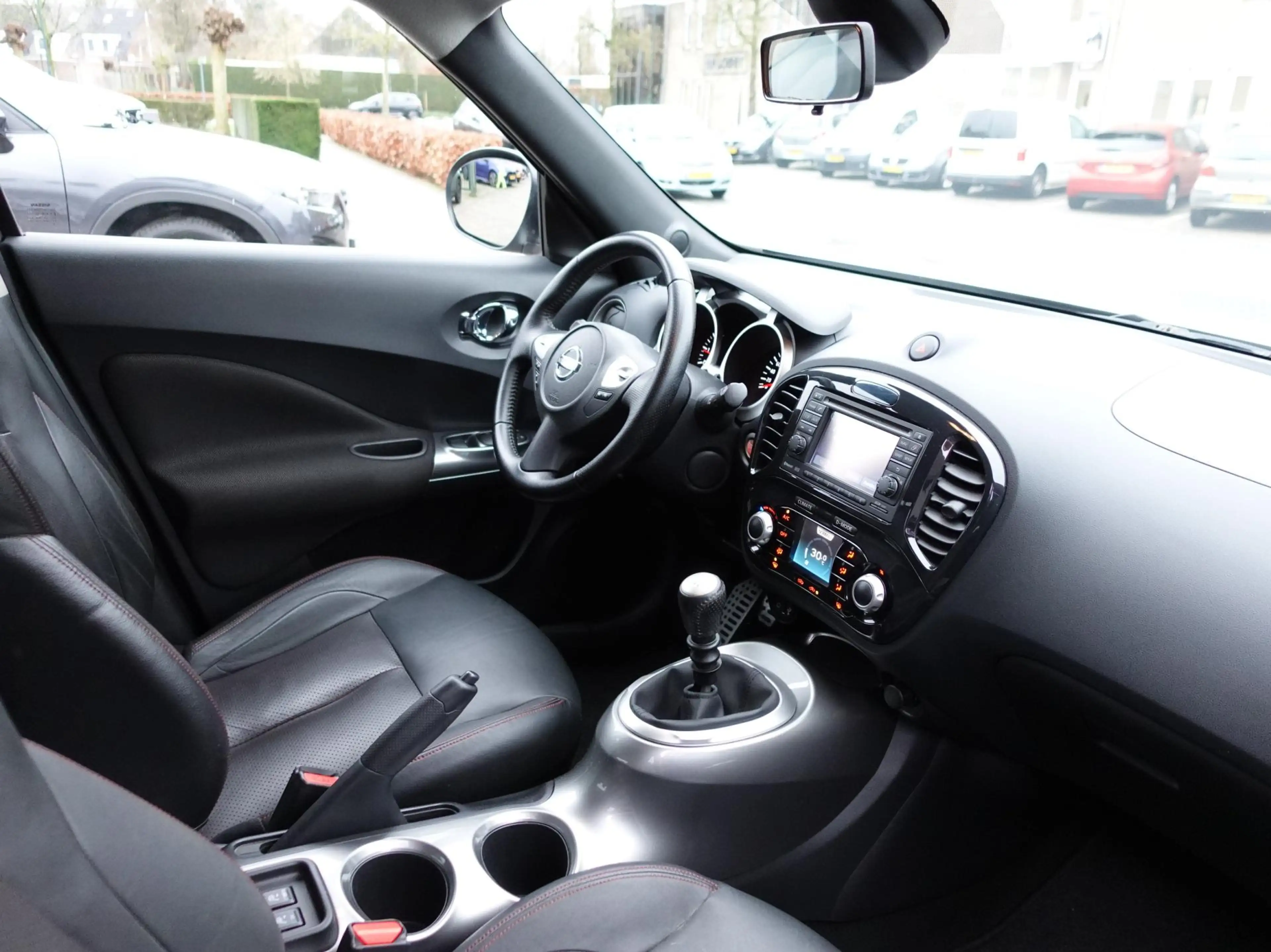 Nissan Juke 1.6 DIG-T Tekna 190 PK ! (Navi,Camera,Cruise,Stoel — photo 6