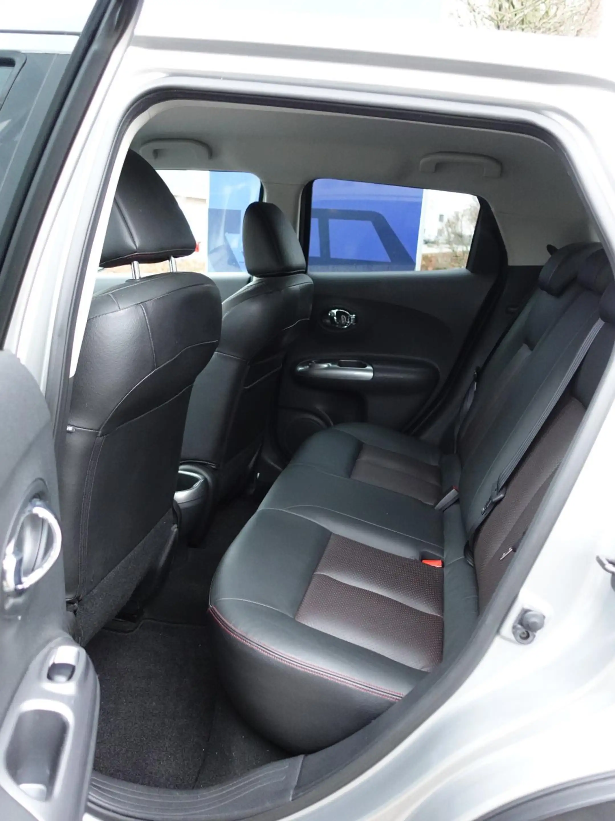Nissan Juke 1.6 DIG-T Tekna 190 PK ! (Navi,Camera,Cruise,Stoel — photo 7