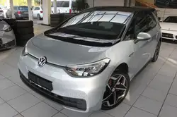 Volkswagen ID.3 Pro S/WRMPE/5SITZ/ALU19"/STZHZ/NAVIPRO/APP