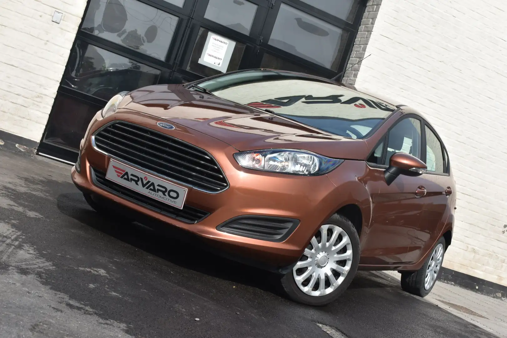 Ford Fiesta 1.0 EcoBoost Titanium / Trekhaak / Garantie Marrone - 1