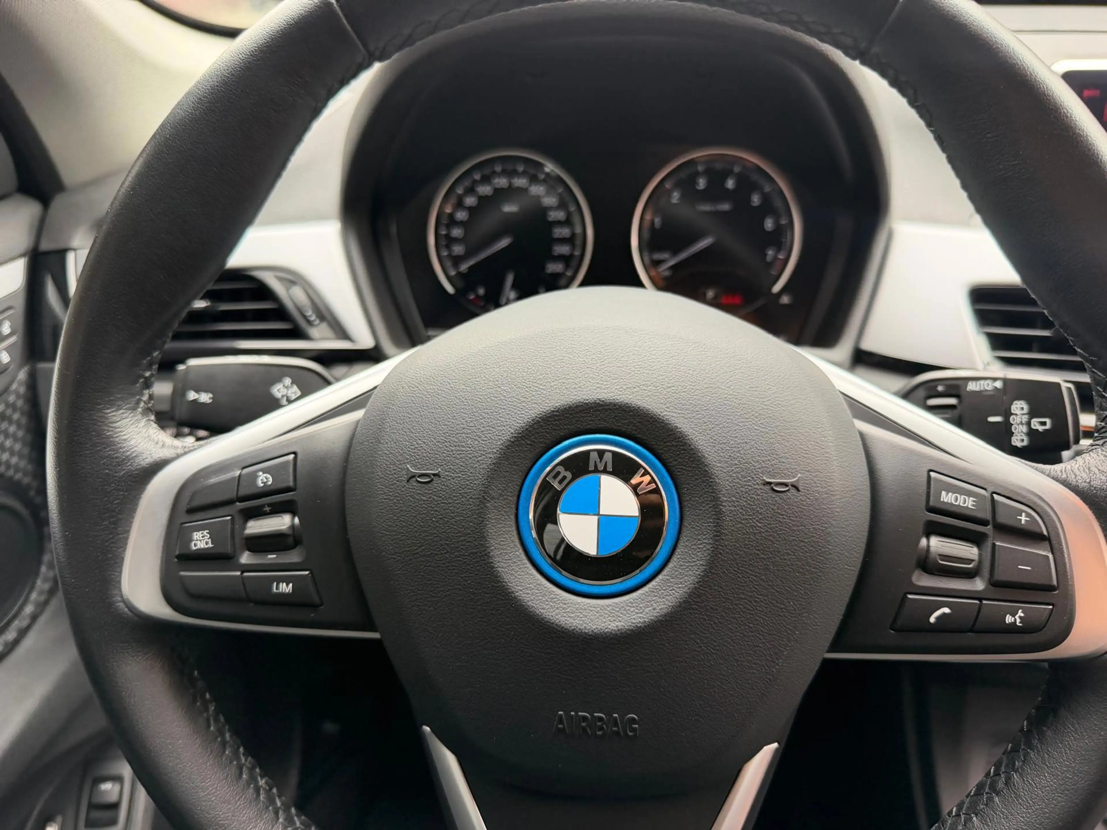 BMW X1 XDrive25e PHEV Executive| Camera| LED| DAB — photo 20