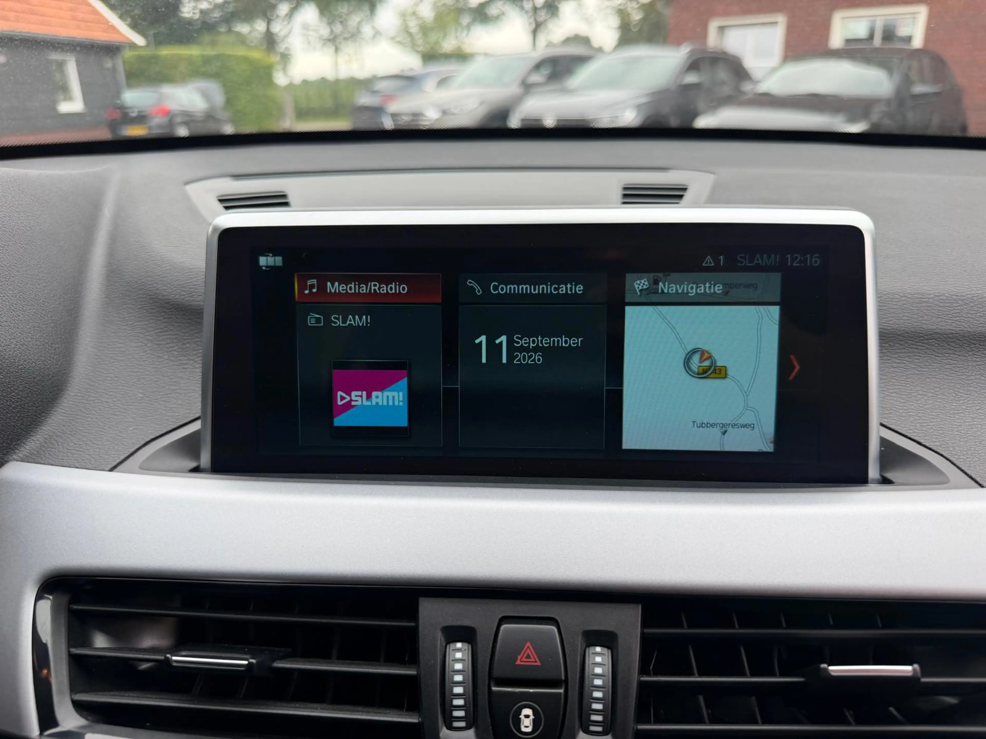 BMW X1 XDrive25e PHEV Executive| Camera| LED| DAB — photo 19